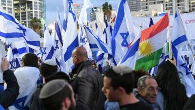 Демонстрация сторонников юридической реформы проходит в центре Тель-Авива