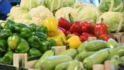 Цены на овощи и ягоды в Хатлоне подскочили в разы