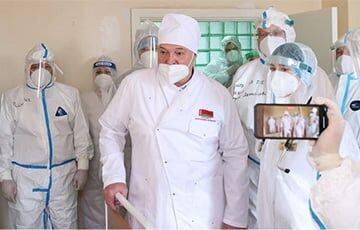 Лукашенко: Здравоохранение Беларуси встряхнем так, что пыль посыплется