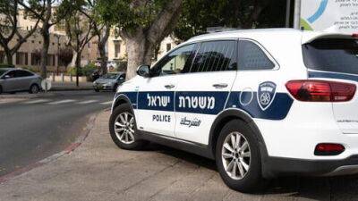 Палестинец угнал машину с двумя маленькими детьми