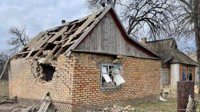 Днепропетровщина: по двум громадам враг выпустил более 100 снарядов, есть разрушения