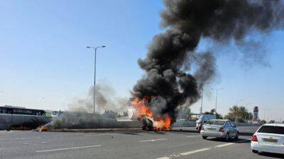 Самолет упал и загорелся в Негеве: два человека погибли