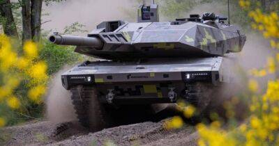 "Ждет салют из Калибров": Медведев о постройке завода по созданию танков Panther в Украине