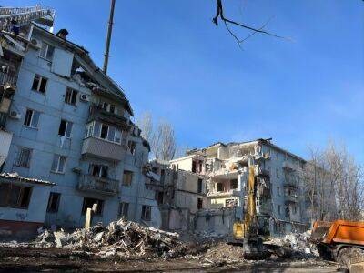 Из-под завалов дома в Запорожье достали тело женщины, число жертв увеличилось до 11-ти – ГСЧС