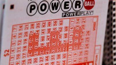 В США женщина выиграла в лотерею более $750 миллионов