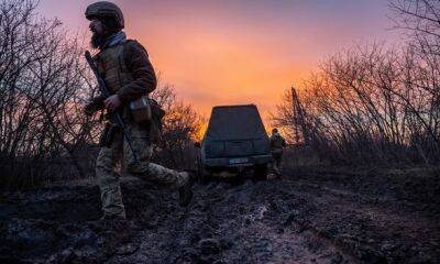 Для Украины есть смысл отойти на более защищенную позицию в Бахмуте - бывший глава британской армии