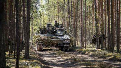 БМП CV90: крепкая помощь от шведов