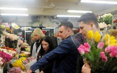 Популярность 8 марта в Украине резко упала - опрос - korrespondent.net - Россия - Украина - Киев - Крым