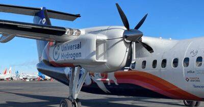 "Исторический рейс в 15 минут": Universal Hydrogen протестировала самолет на водородном двигателе