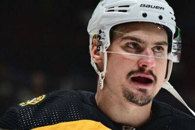 Российский защитник "Бостона" Орлов стал первой звездой недели в НХЛ