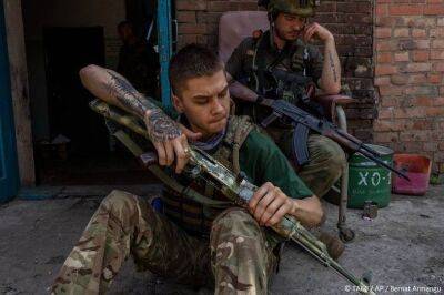 Власти Днепровской области потребовали от жителей вернуть выданное им оружие