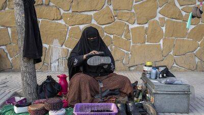 Талибы заставляют женщин возвращаться к мужьям-насильникам