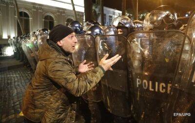 На акции протеста в Тбилиси задержали 66 человек