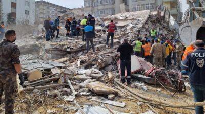 Власти Турции подсчитали примерную сумму ущерба от землетрясений