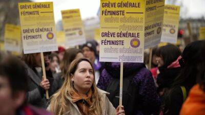 Протест против пенсионной реформы: женщины в первых рядах