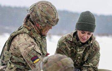 принц Уильям - Принцесса Уэльская в камуфляже посетила полигон в Северной Ирландии, где тренируются украинские военные - charter97.org - Белоруссия - Ирландия
