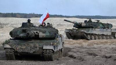 Польша передала Украине еще 10 Leopard 2 - министр обороны