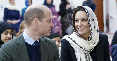 принц Уильям - Кейт Миддлтон - Alexander Macqueen - Кейт Миддлтон с покрытой головой появилась в Мусульманском центре в Лондоне - focus.ua - Сирия - Украина - Лондон - Турция - Ирландия