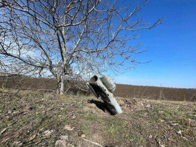 670 российских оккупантов и 1 танк. Потери врага за 9 апреля