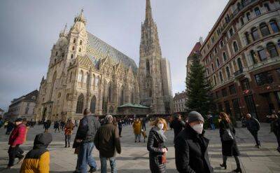 Австрия продлила действие удостоверений для беженцев из Украины