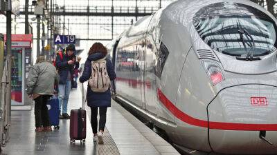 Украинцы смогут бесплатно пользоваться поездом из Польши в Германию до конца мая