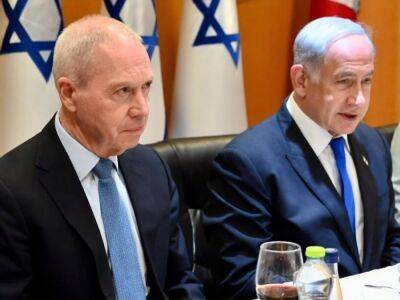 Премьер Израиля передумал увольнять министра обороны, который выступил против судебной реформы