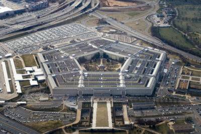 FT: поиск утечки секретных материалов Пентагона сильно осложнен - obzor.lt - США