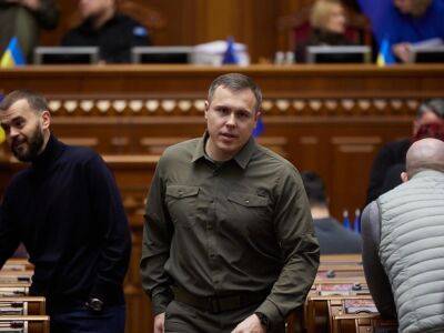 "Задача со звездочкой" для правительства – нардеп Костенко о возвращении выплат по 30 тыс. грн военным