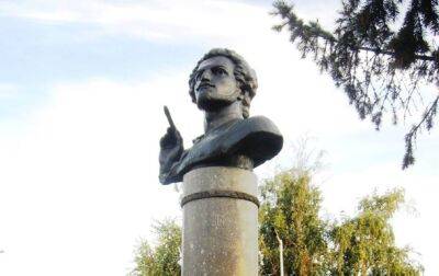 Архип Куинджи - В Мариуполе россияне демонтировали памятник Куинджи - korrespondent.net - Украина - Мариуполь
