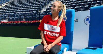 Скандал с российской теннисисткой в футболке "Спартака": пообещала больше не надевать