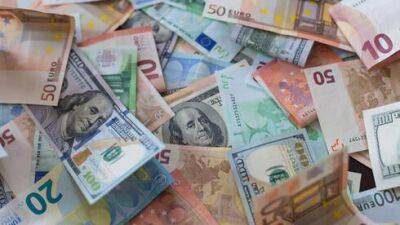 Доллар и евро в Израиле снова подорожали