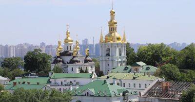 Празднование Пасхи в Киеве: предварительный график молебнов и правила безопасности