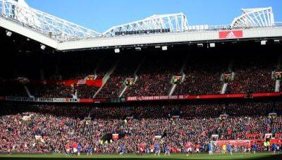 Третий раунд торгов по продаже Манчестер Юнайтед завершится в конце апреля