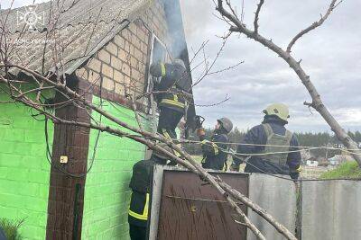Село Кучеровка на Харьковщине вновь было под ударом армии РФ: произошел пожар