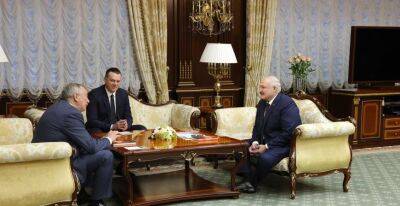 Александр Лукашенко встретился с президентом Федерации тенниса России Шамилем Тарпищевым