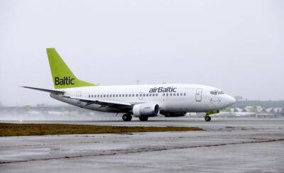 Прилетели, а аэропорт закрыт… Самолет airBaltic опоздал в Тампере на два часа, а его уже не ждали