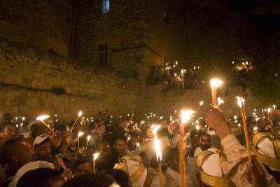 Полиция Иерусалима ограничила доступ на церемонию «благодатного огня», православные возмущены