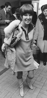 Создательница мини-юбок Мэри Куант скончалась в возрасте 93 лет
