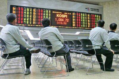 Азиатские фондовые индексы растут на торгах в пятницу вслед за американскими биржами
