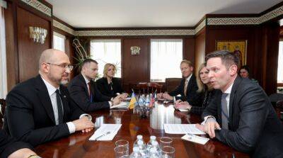Шмигаль назвал 5 приоритетов в восстановлении Украины в 2023 году