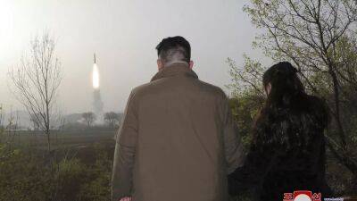 Северная Корея испытала межконтинентальную баллистическую ракету на твердом топливе