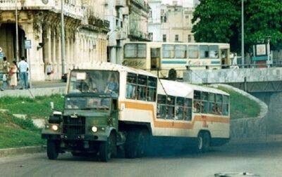 В Сети показали грузовик-автобус КрАЗ-258 - korrespondent.net - Украина - Куба - Гавана