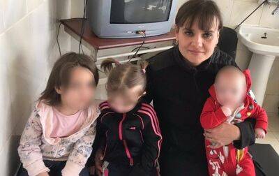 Полиция отняла у матери троих детей: женщина неделю не интересовалась ими