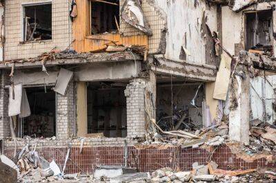 Россияне разрушают многоэтажки на Донбассе, известна цель: "Мы фиксируем..."