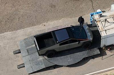 Tesla Cybertruck - Tesla Cybertruck – первый взгляд на гигантский стеклоочиститель в работе с высоты птичьего полета - itc.ua - Украина - Техас