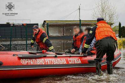 Затопило сразу пять областей: спасатели показали масштаб стихийного бедствия, что будет дальше