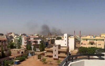 В Судане происходят бои между армией и Силами быстрого реагирования
