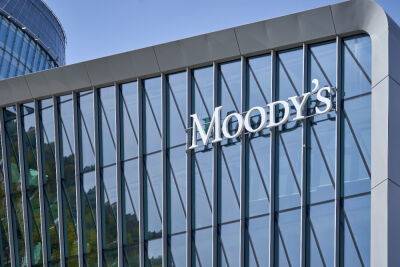 Правительство об ухудшении прогноза Moody's: «С божьей помощью экономика останется стабильной»