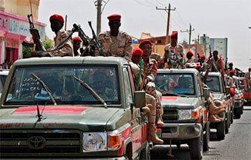 Переворот в Судане: армия нанесла удар по базе сил, связанных с ЧВК «Вагнера»