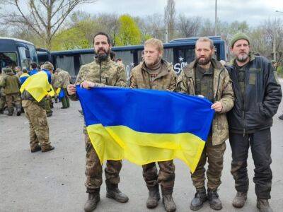 "Наши возвращаются домой". Ермак сообщил об обмене 130 украинских военных, которые были в плену РФ